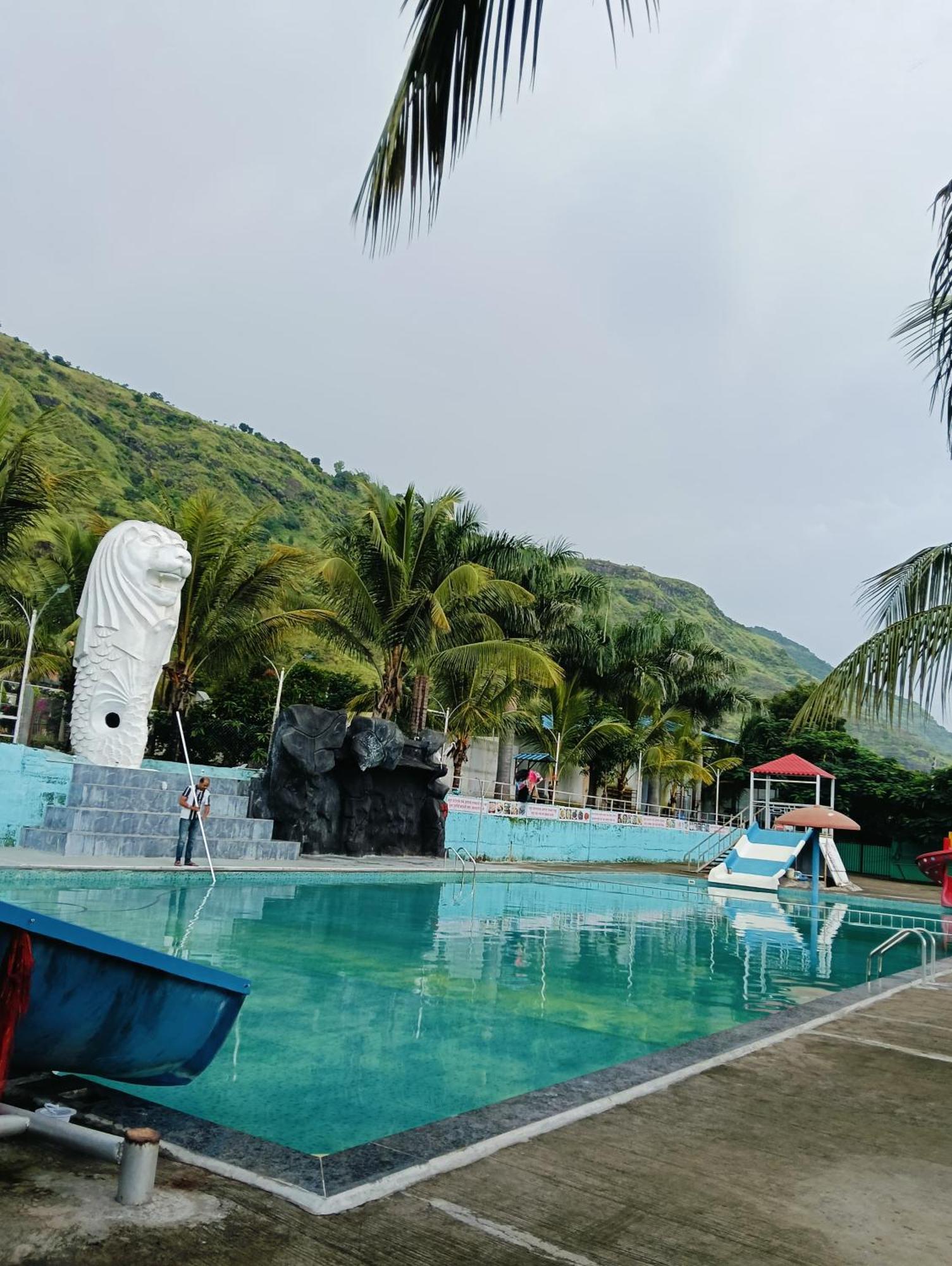 Madhura Agro Tourism Wai Bagian luar foto